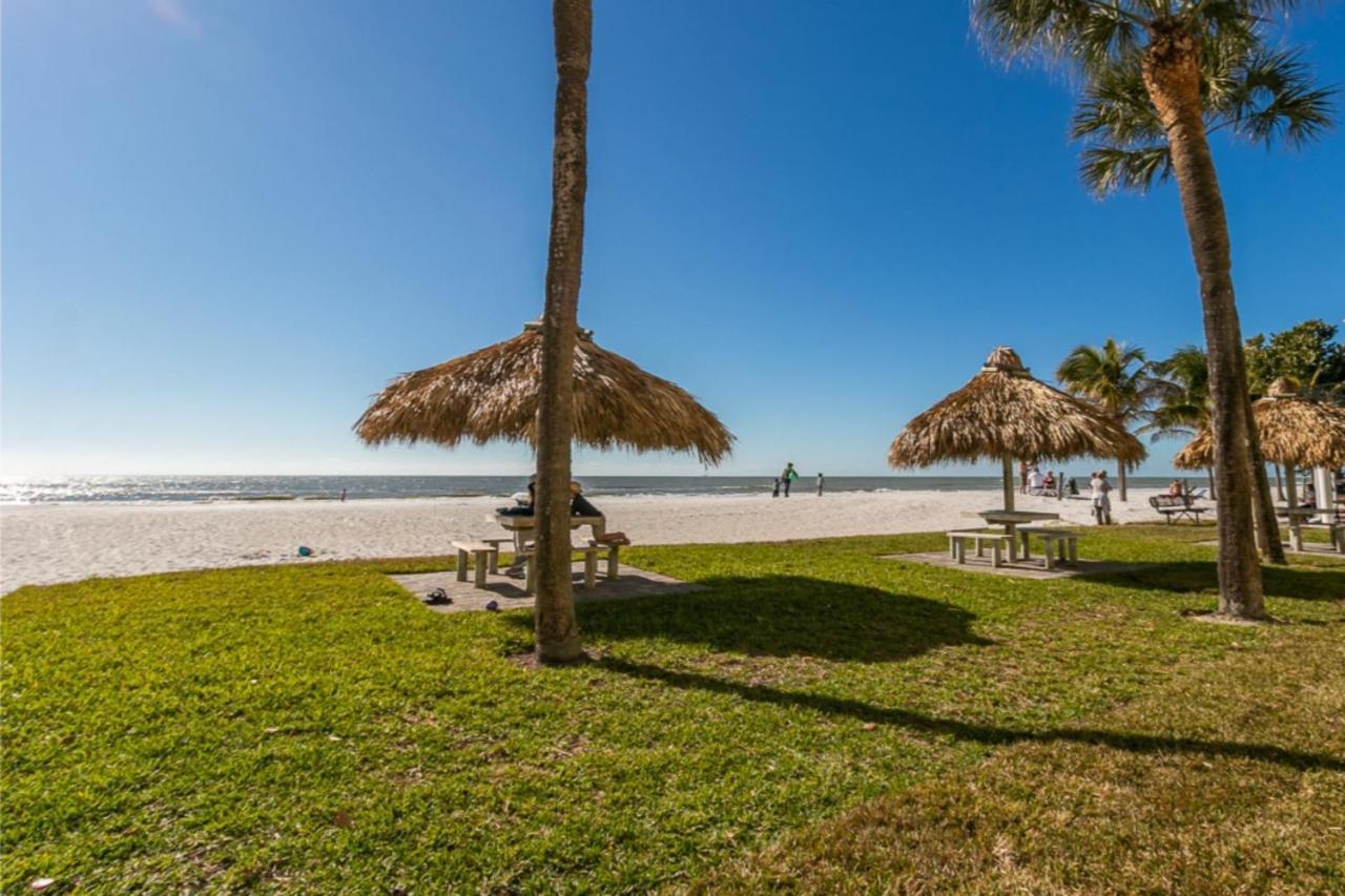 Gorgeous 3 Bedroom Condo In The Perfect Locationseaoats302 St. Pete Beach Exterior foto
